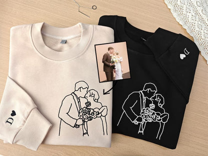 Embroidered Line Art Crewneck